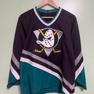 Vintage Maska Anaheim Ducks Jersey
